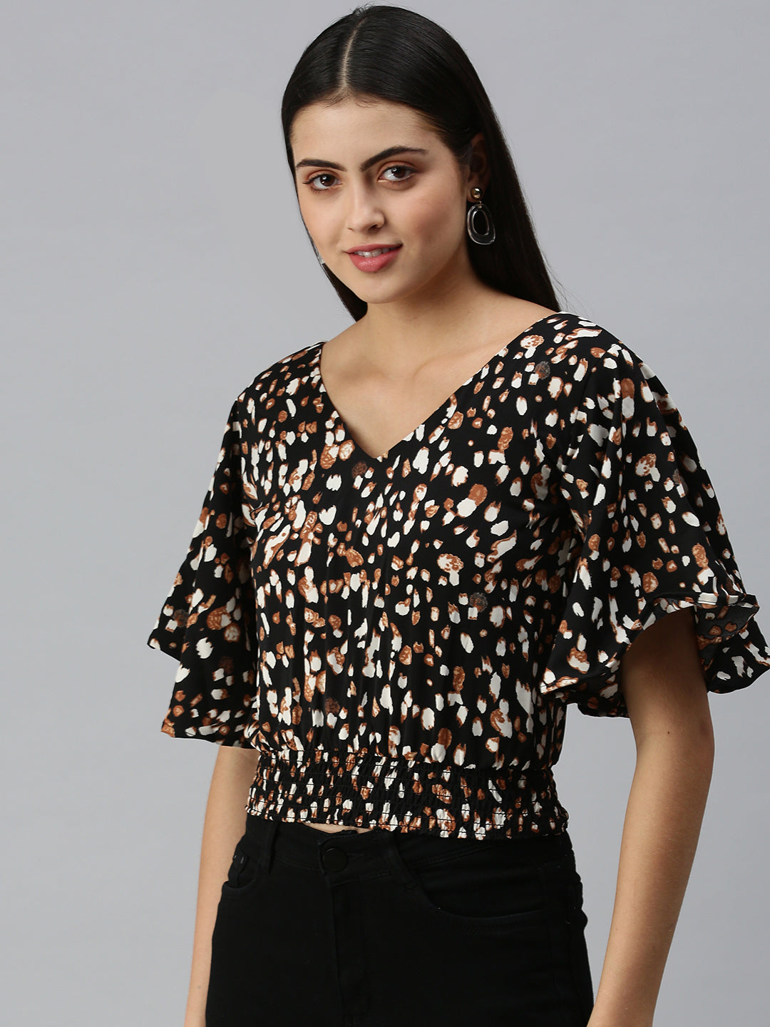 Women's Black Animal Print V-Neck Flared Sleeves Printed Top