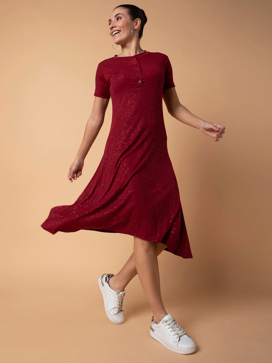 Women's Maroon Solid A-Line Midi Dress