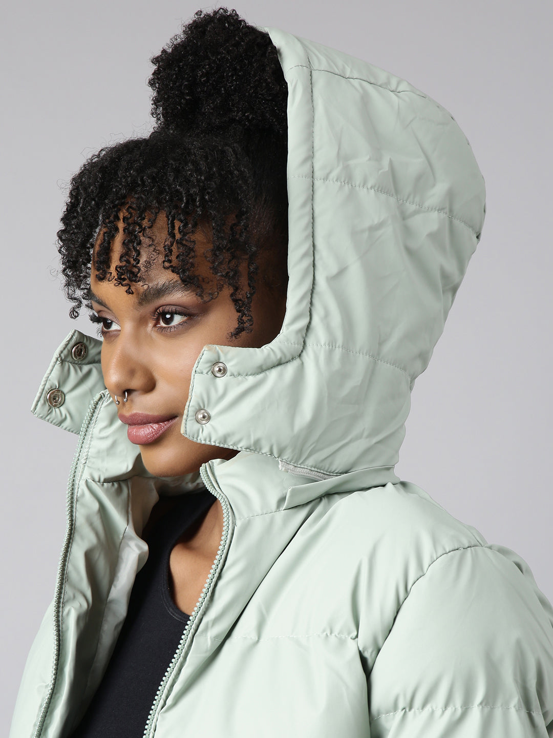 Women's Solid Sea Green Puffer Jacket Comes with Detachable Hood