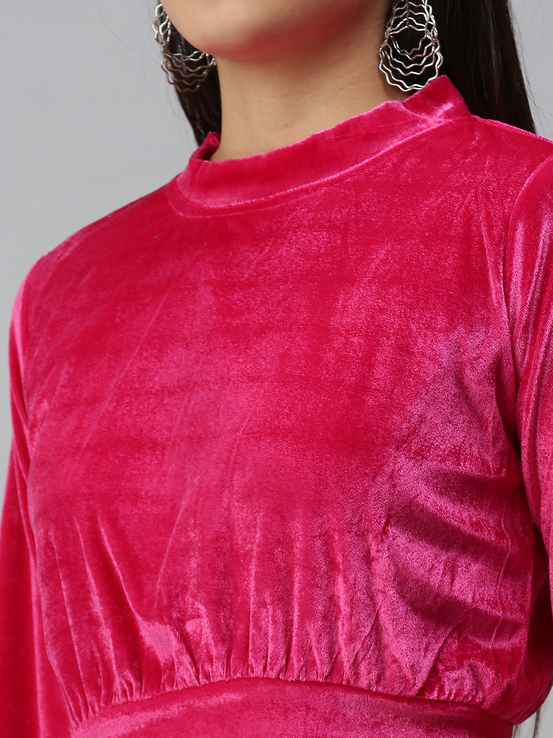 Women's Pink Velvet Crop Top