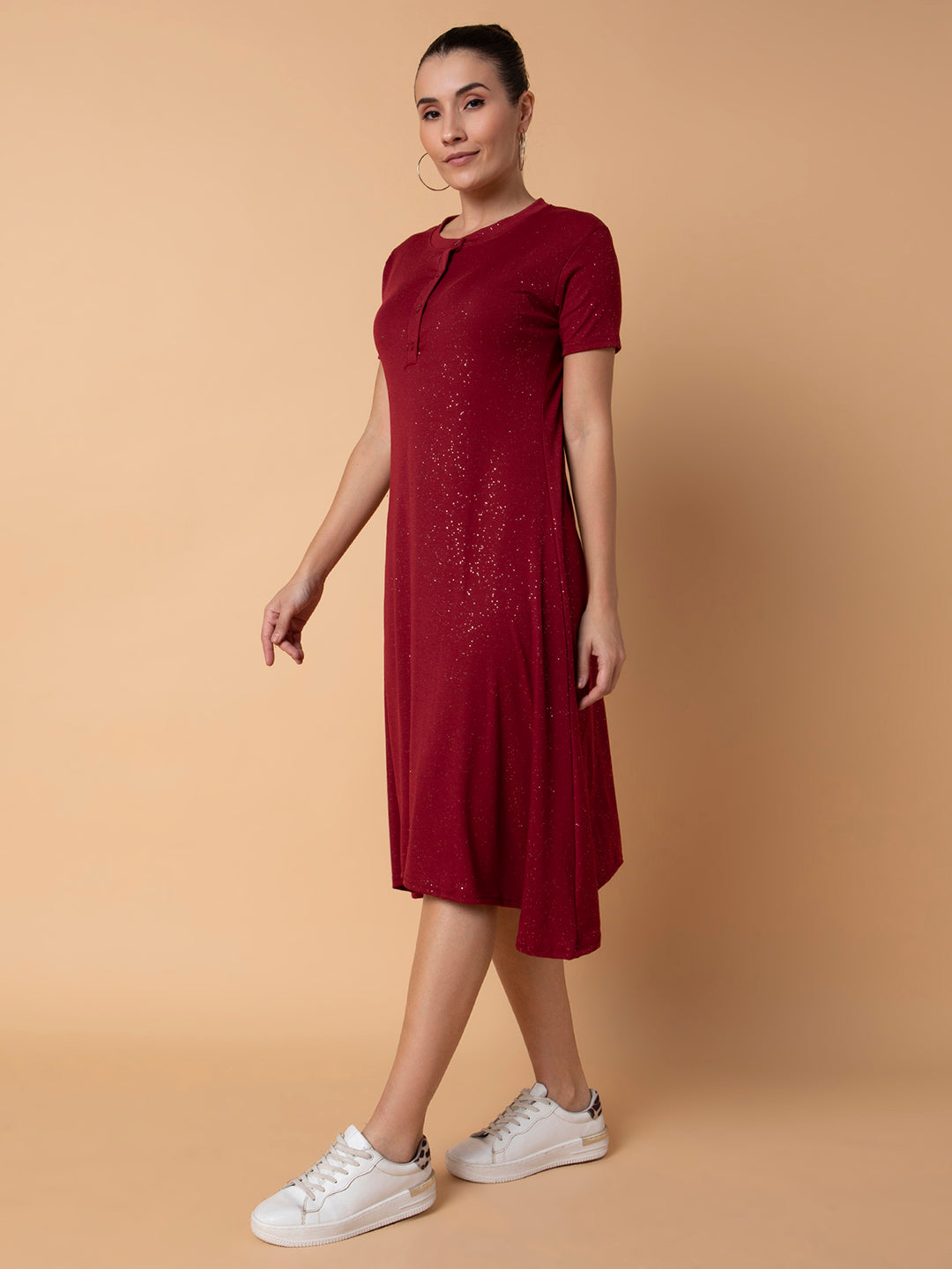 Women's Maroon Solid A-Line Midi Dress