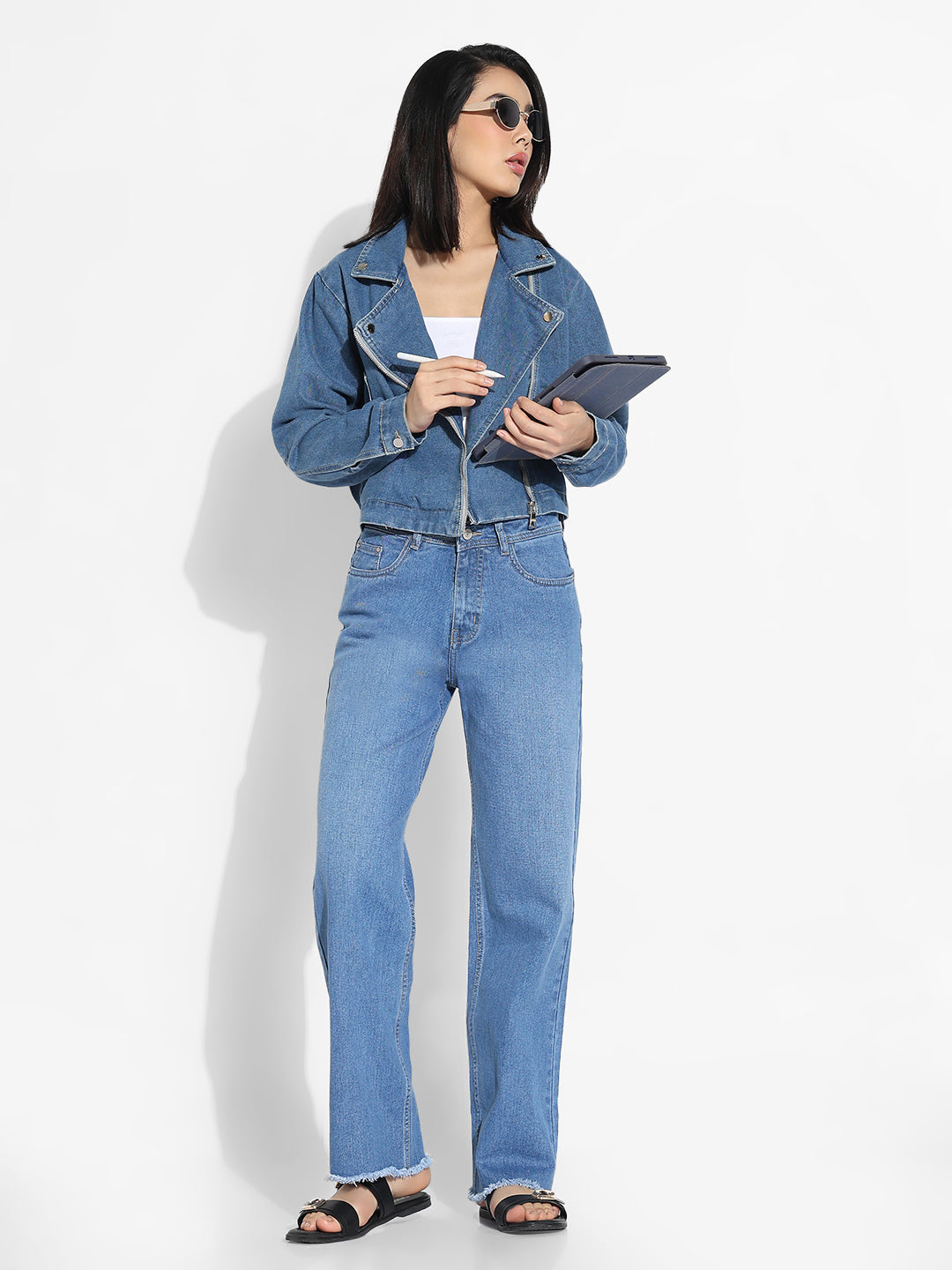 Women's Solid Blue Spread Collar Denim Jacket