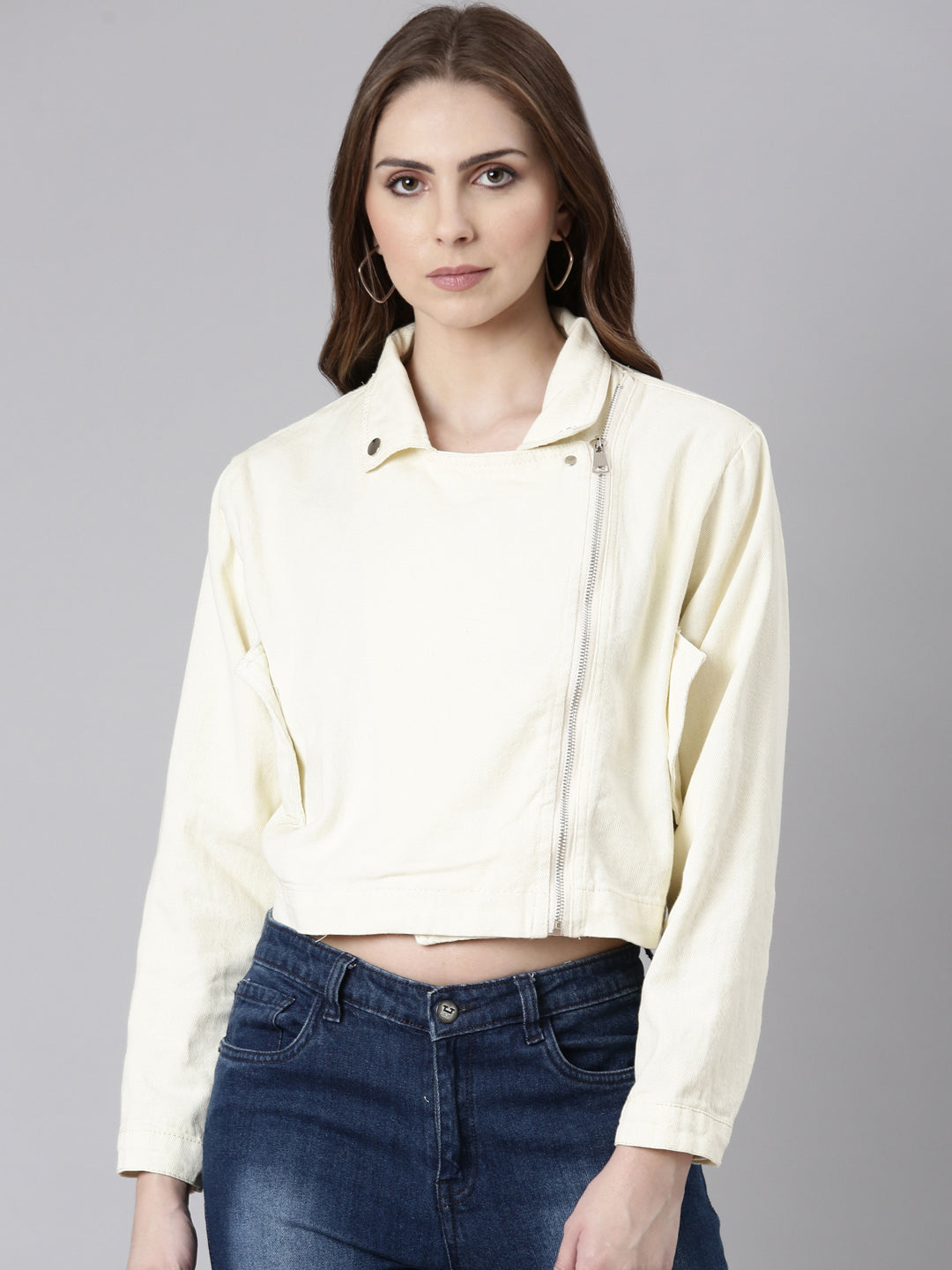 Women's Cream Spread Collar Crop Denim Jacket