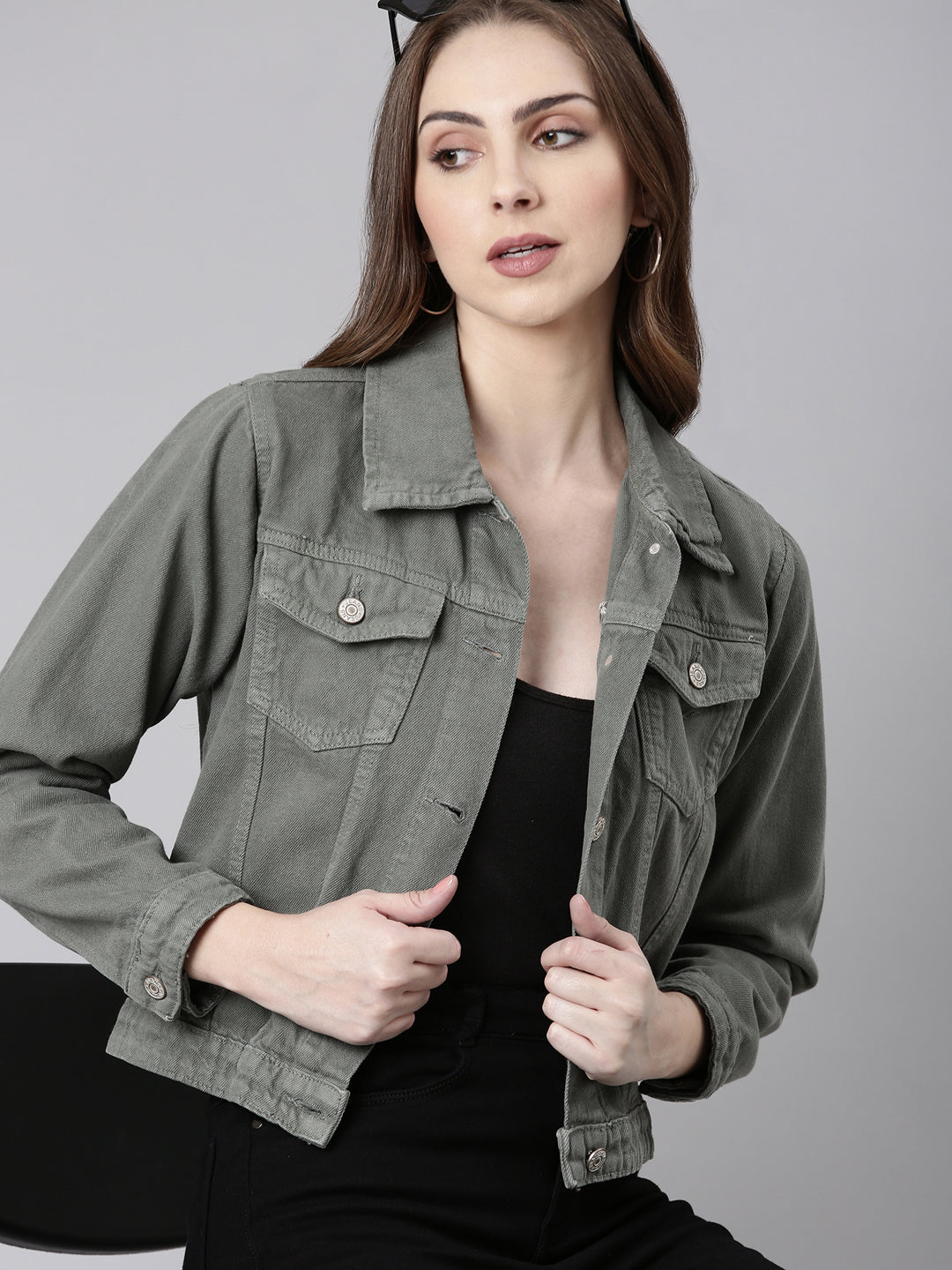 Women's Grey Spread Collar Crop Denim Jacket