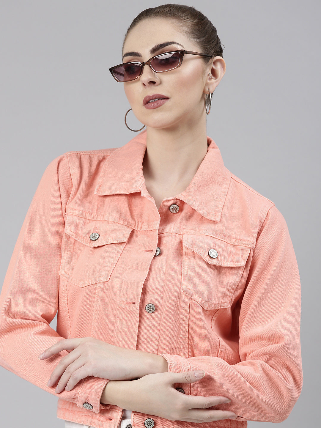 Women's Peach Spread Collar Crop Denim Jacket