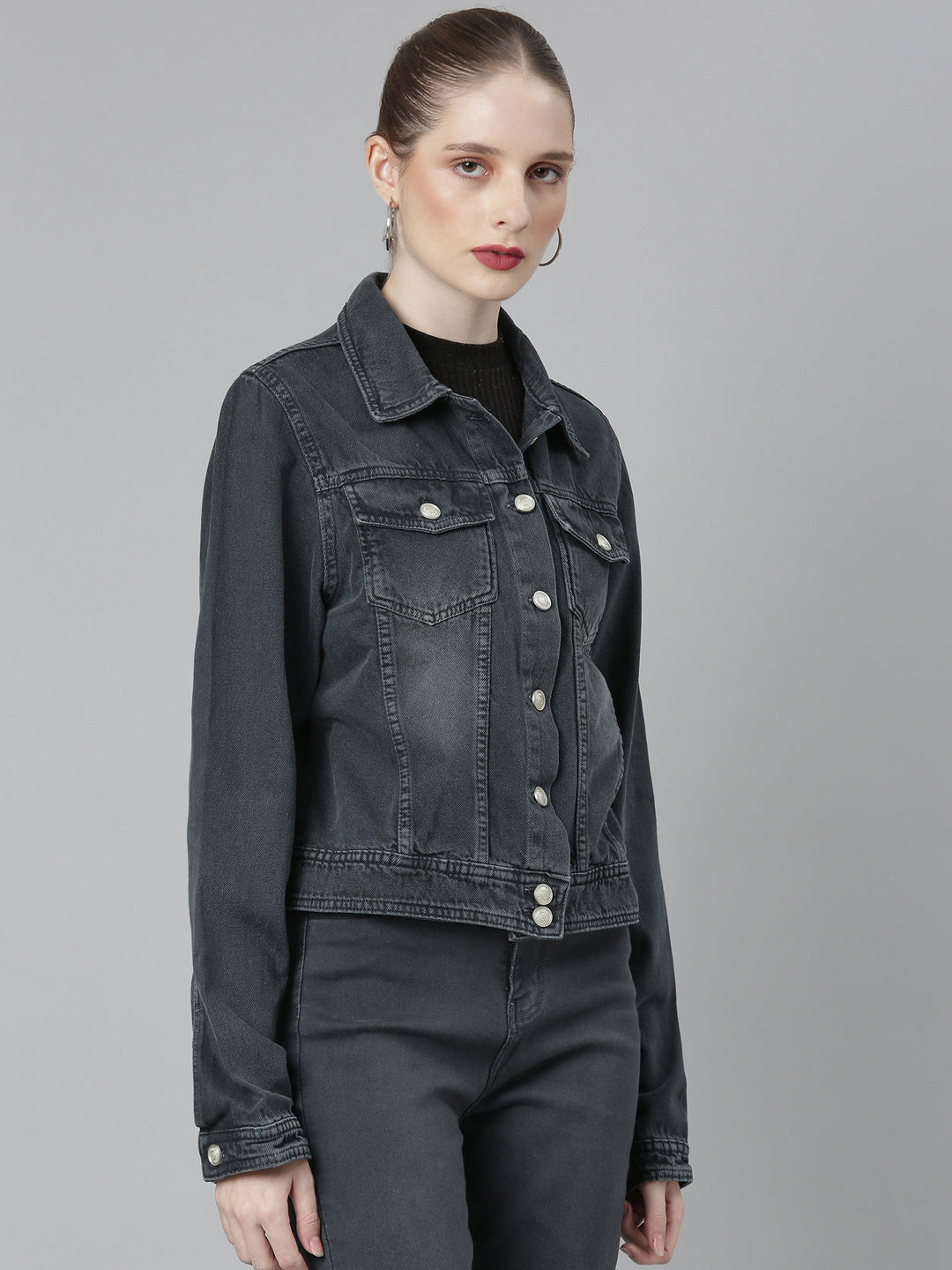 Women's Grey Spread Collar Crop Denim Jacket
